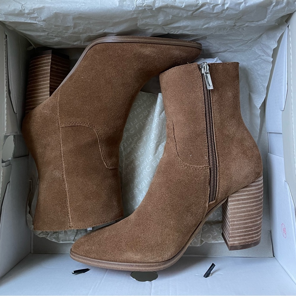 New Marc Fisher– Giana Stacked Heel Bootie 5.5 M